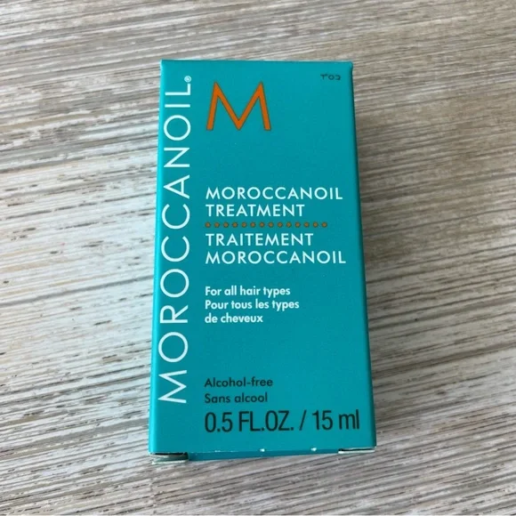 🫧 NWT Moroccanoil Set - Hydrating Shampoo + Conditioner, Hand Cream, Treatment - Picture 8 of 9